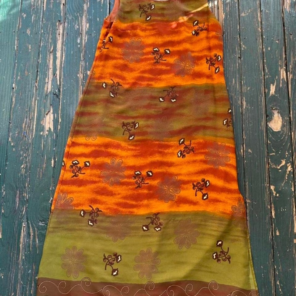Borcellini orange and green midi dress with floral embroidery. Size: S